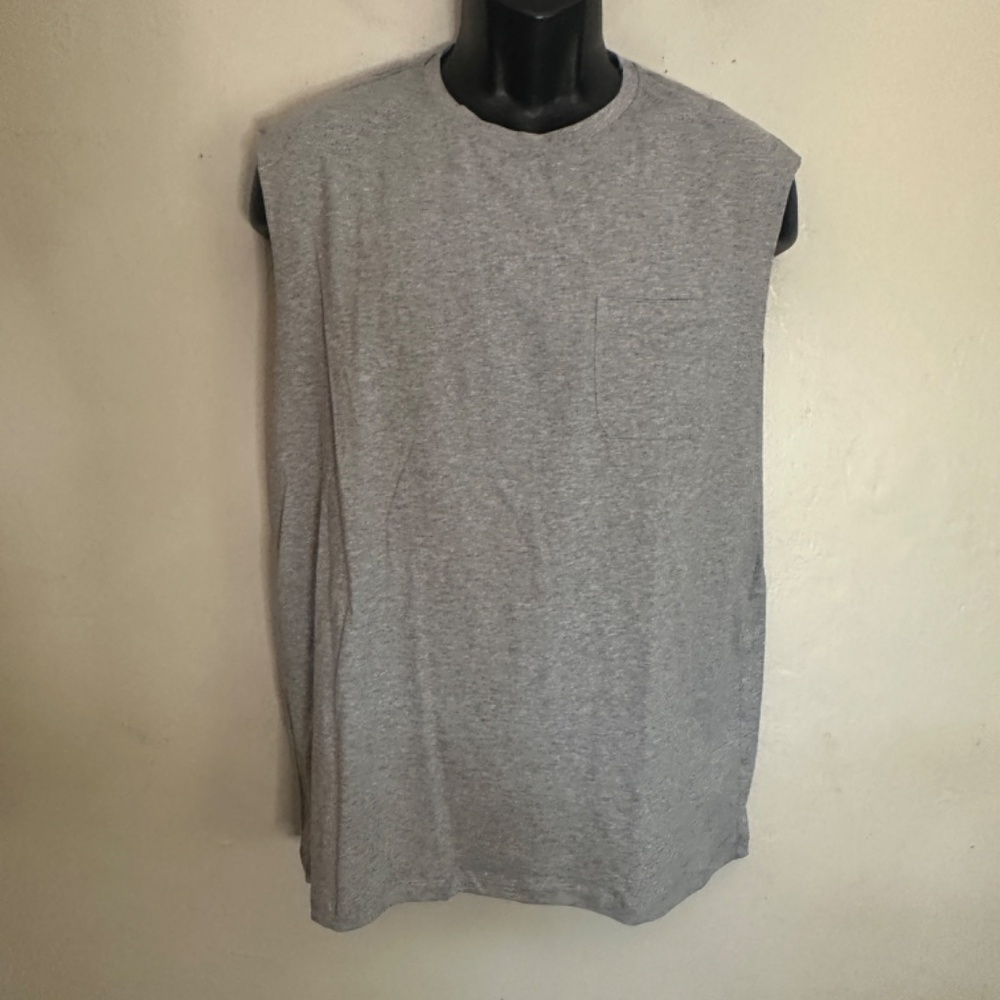 Addicted Sleeveless Pocket T Shirt XXL runs small New with tags 100% cotton - Picture 2 of 6